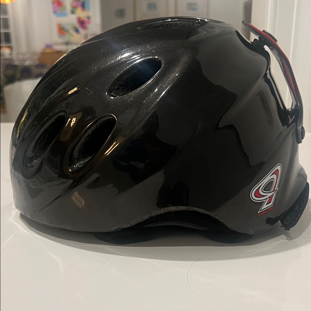 Giro Black and Red Ski Helmet-size Medium